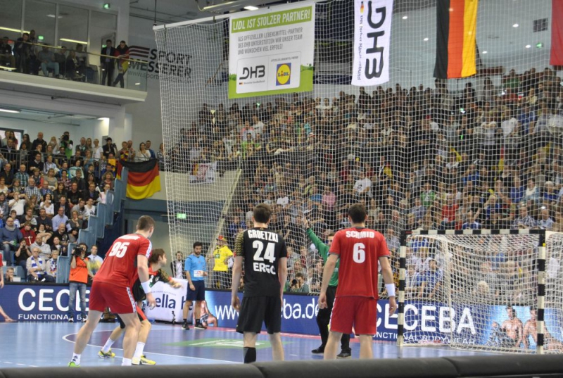 Deutschland-Oesterreich-Schwalbe-Arena-Gummersbach_057