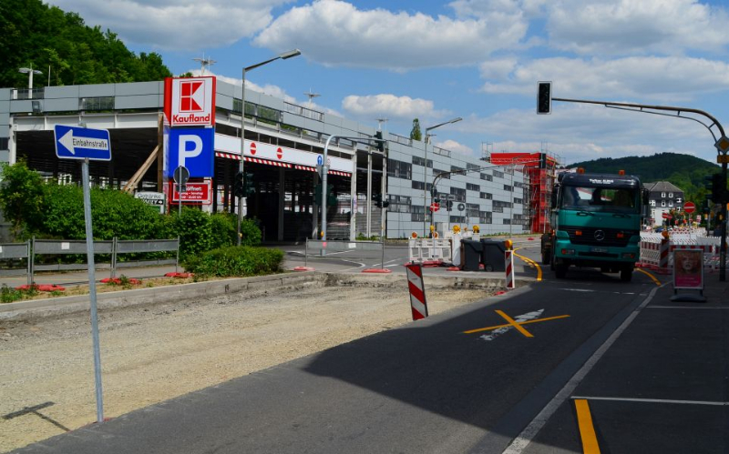 strassenbauarbeiten-b55-11