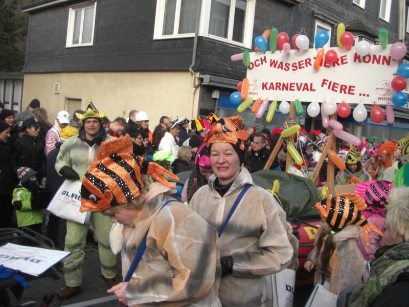rosenmontagszug-bielstein-2013_011