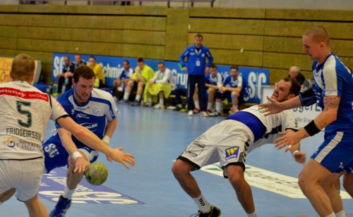 Handball Abwehrkampf Pur