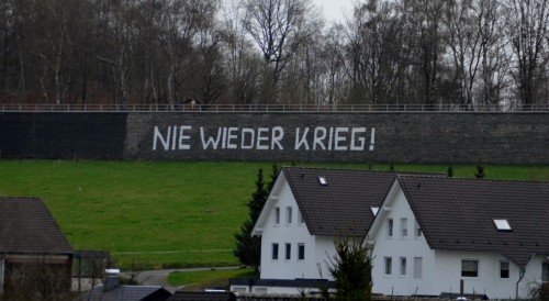 Hitlermauer Waldbröl - Bilder : Uwe Schlegelmilch