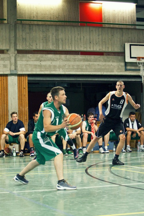 Torsten Fingas ( grünes Trikot ) ebnete den Weg zum Erfolg. Foto: Nadine Dos Santos Nunes