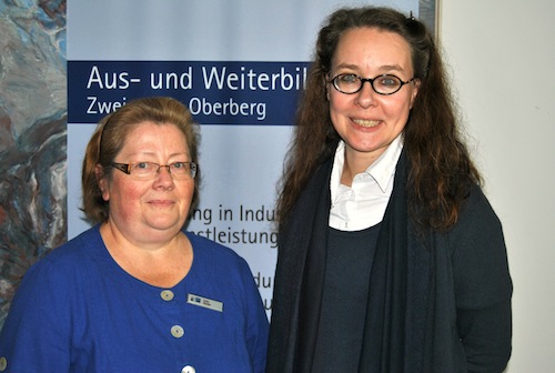 Erika Bartels und Regine Bültmann-Jäger (v.l.) gaben Informationen zum neuen Beruf - Foto: Johanna Behrendt