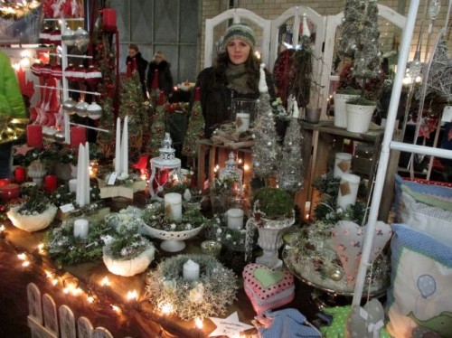 Weihnachtsdeko im Weihnachtsdorf