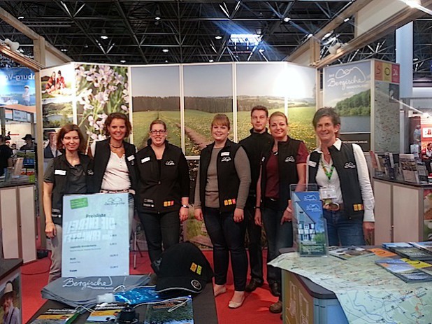 Die Besetzung des Gemeinschaftsstandes mit „Das Bergische“ auf der Tour Natur 2014 – ganz rechts Heike Rösner - Quelle: Schloss-Stadt Hückeswagen