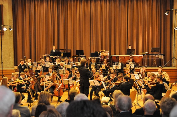 Das märkische Jugendsinfonieorchester im Kulturzentrum Lindlar im Anschluss an den Neujahrsempfang des Fördervereins für Musik Fotos: Torsten Wolter (Förderverein Musik)