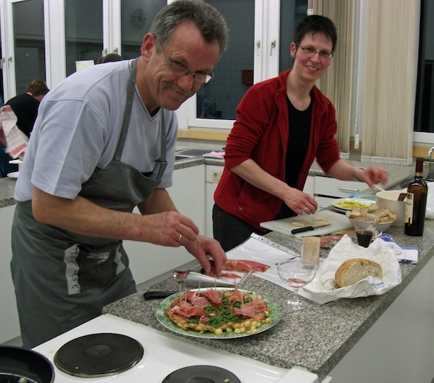 "Pärchen-Küche - mit Liebe kochen" (Foto:OBK)