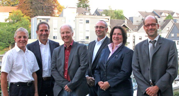 Der Vorstand des IT-Forums Oberberg e.V.: Walter Barth, Josef Haag, Klaus Merscher, Prof. Michael Schwertel, Birgit Steuer und Wolfgang Cieplik (Foto: IT-Forum Oberberg e.V.).