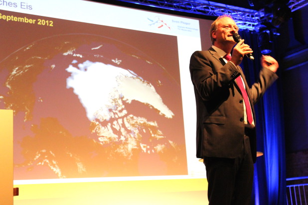 Sven Plöger zeigte den massiven Eisrückgang am Nordpol. Fotos: Sven Oliver Rüsche (sor)