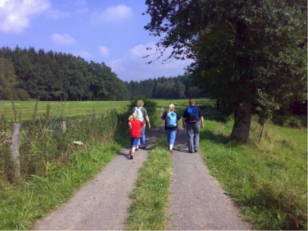 Wanderung durch die oberbergischen Wälder – Quelle: ARKM Archiv