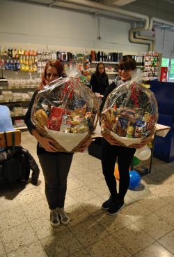 Die fleißigen Auszubildenden des CJDs Gummersbach - Foto: Ann-Christin Haselbach/ARKM