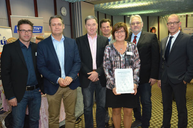 Dr. Markus Sieber, Prof Dr. Stefan Saad, Dr. Peter Vacha, Dr. Jost Schnell, Dr. Anja Weishap, Dr. Holger Harald Migdal und Dr. Stefan Brettner (v.l.) - Foto: Klinikum Oberberg GmbH.