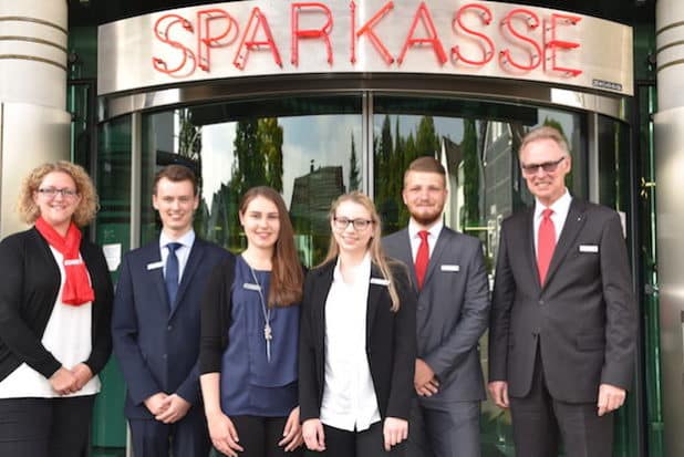 Foto: Wolfgang Abegg; erster Tag der neuen Auszubildenden am 1. August 2016: Moira Irle, Vanessa Hein, Robin Mettner, Thomas Winkler.
