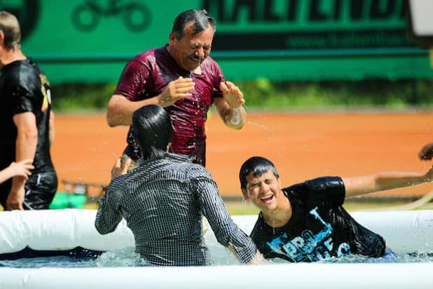 Pures Pool-Vergnügen auf der Tennisanlage - Quelle: Juppi Steinfort