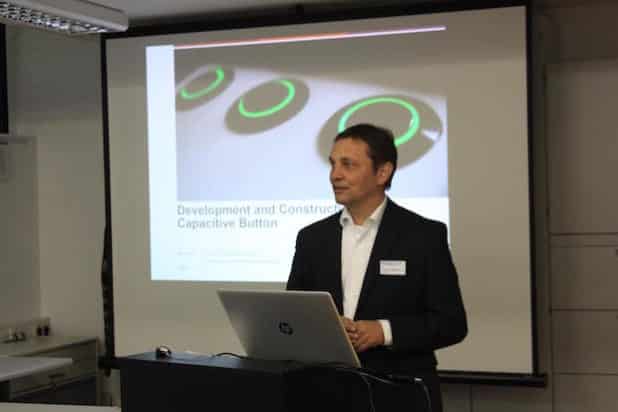 Prof. Dr. Jochen Blaurock von der TH Köln (Vortrag: Entwicklung und Konstruktion eines kapazitiven Tasters) - Quelle: Brehmer GmbH & Co. KG