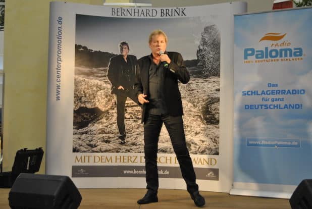 Auftritt von Bernhard Brink im EKZ Bergischer Hof Auftritt von Bernhard Brink im EKZ Bergischer Hof
