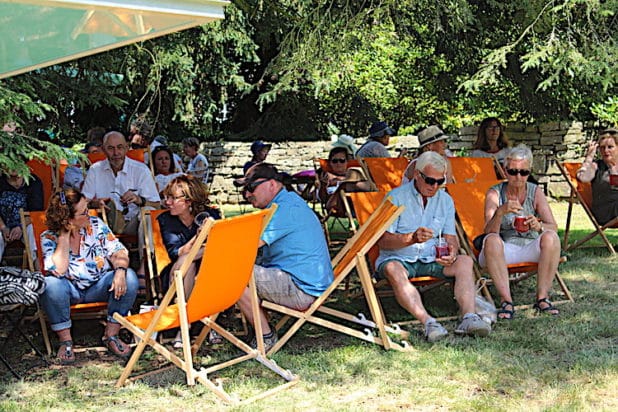 Die Schattenplätze auf der Landpartie waren heiß begehrt 