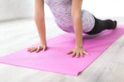 Die VHS Oberberg bietet ab dem 14.April 2020 Yoga Online-Kurse an. Die VHS Oberberg bietet ab dem 14.April 2020 Yoga Online-Kurse an.