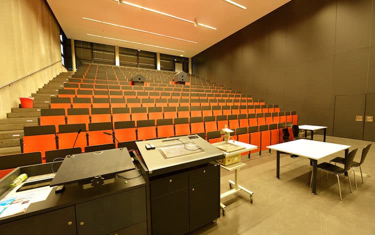2021-03-25-Studierende