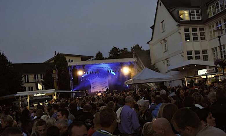 2022-05-16-Rathausplatz-Open-Air