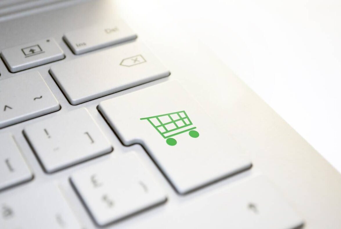 Wie Jugendliche sicher online bezahlen – auch ohne Bankkonto.