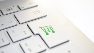 Wie Jugendliche sicher online bezahlen – auch ohne Bankkonto.