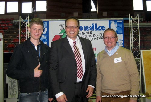 (v.l.n.r. Jan Bondke (Malermeister), Kai Uffelmann, Gesellschafter Maik Hensel, Bondke GmbH)